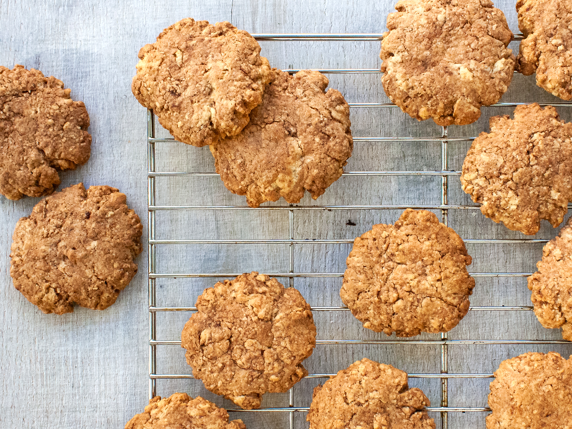 Cool down cookies and cakes on a cooling rack to get the best results