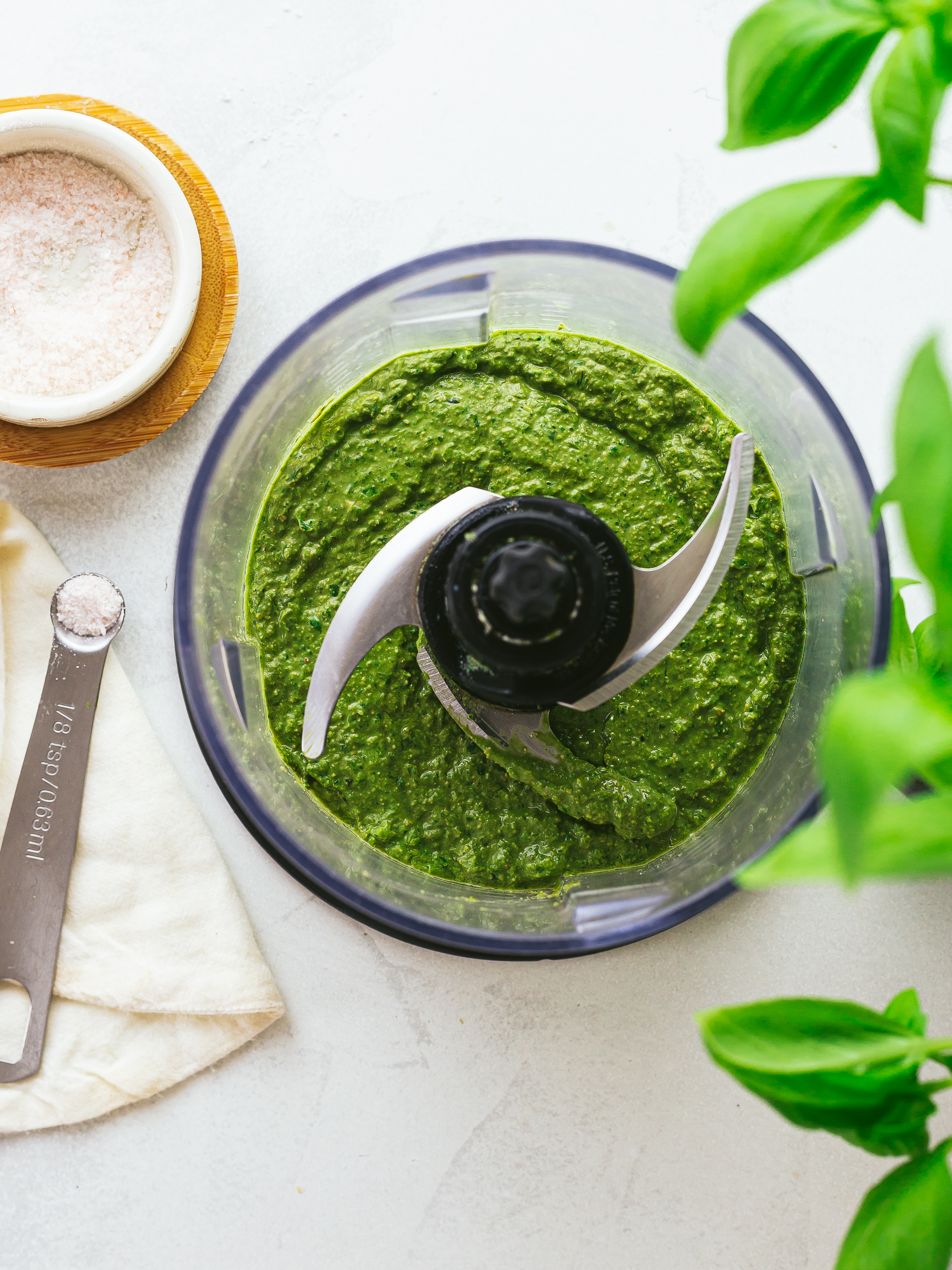 tofu basil pesto seasoned with salt in a blender