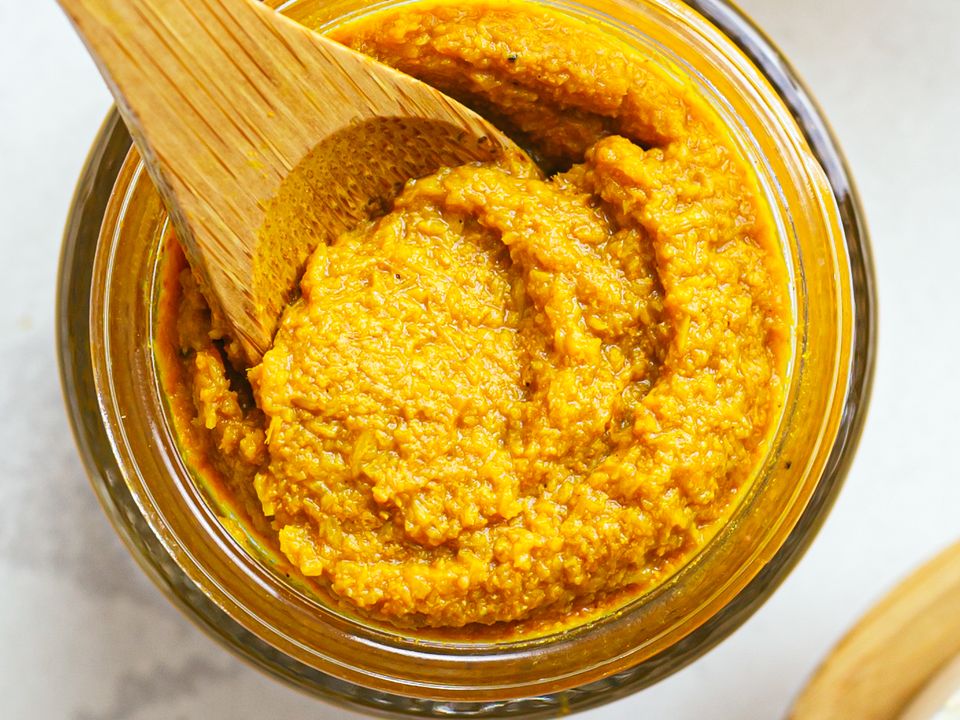 NoCook Turmeric Golden Paste Recipe (for Curries & Lattes) Foodaciously