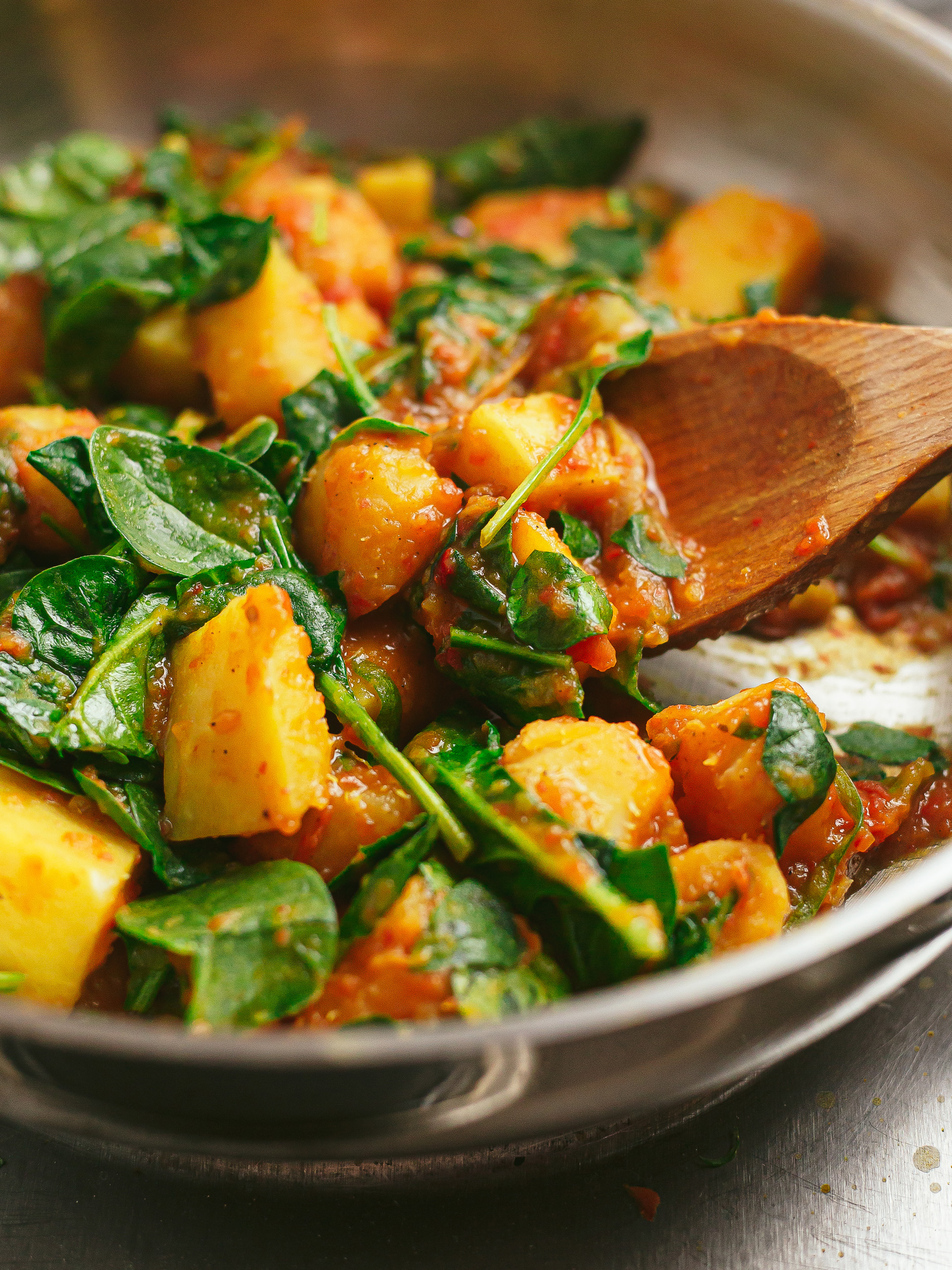 yam stew with spinach and basil