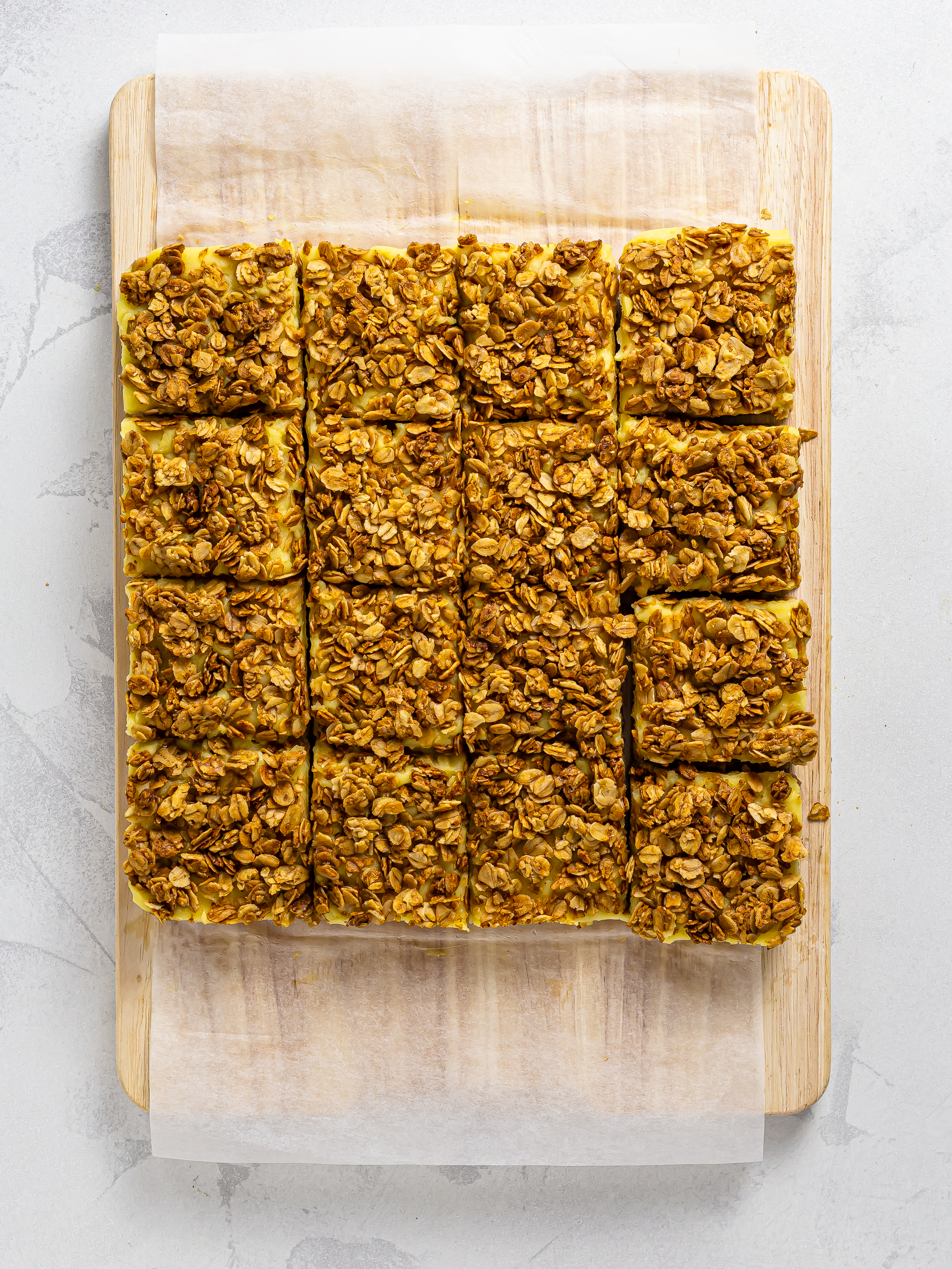 sliced passion fruit granola bars