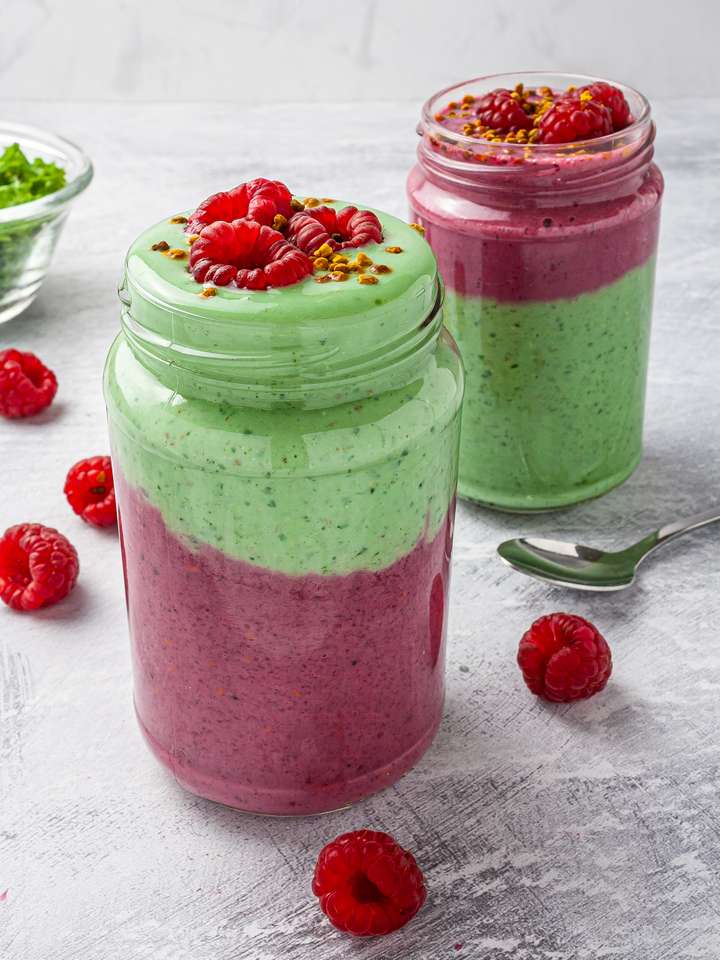 Weight Loss Raspberry Kale Smoothie Recipe | Foodaciously