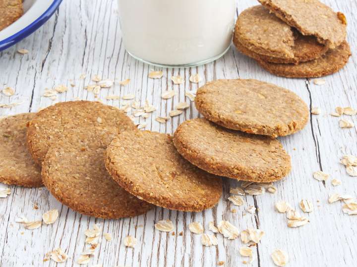 Gluten Free Oatmeal Digestive Biscuits 