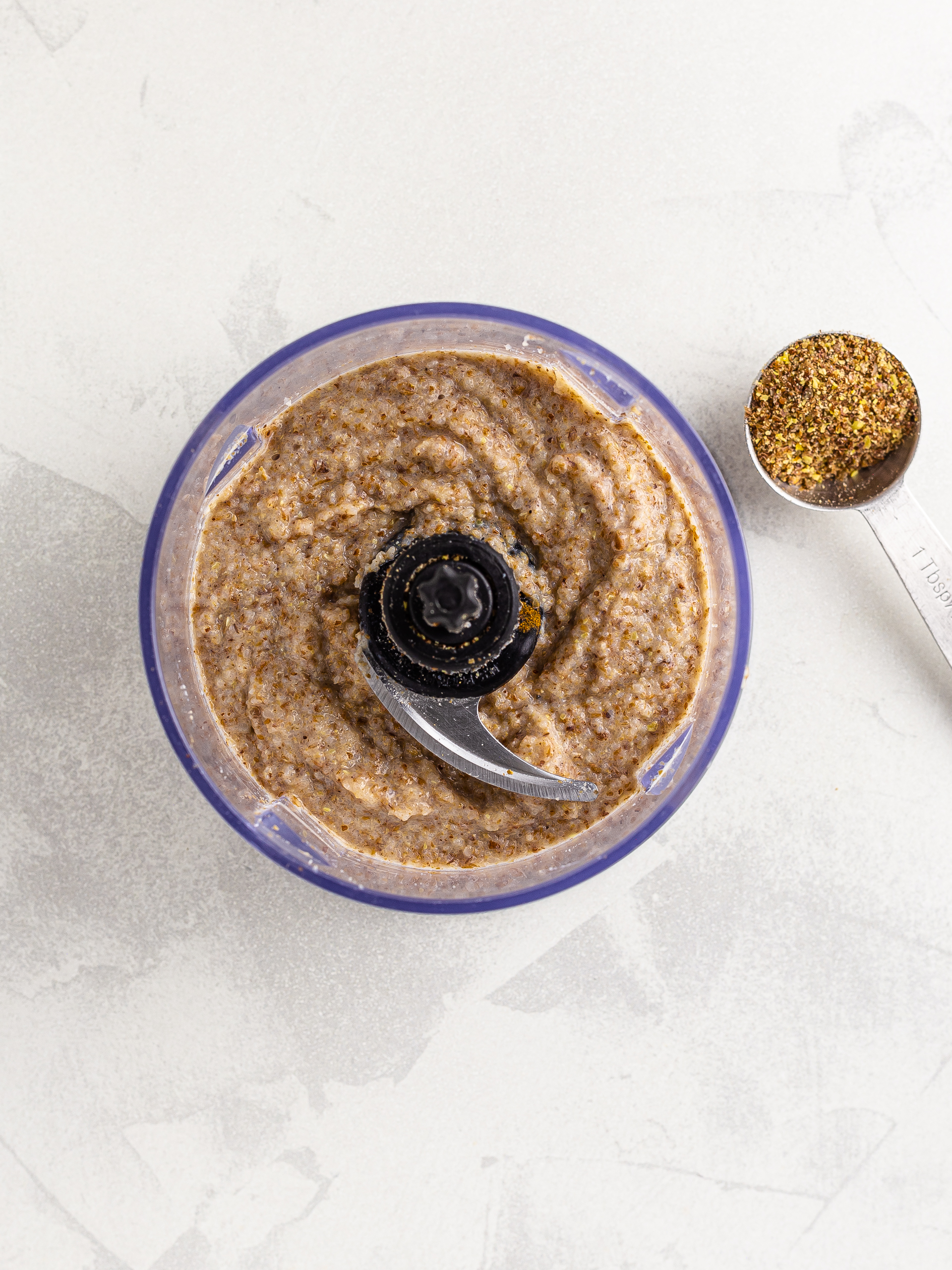 raw buckwheat porridge with flaxseeds