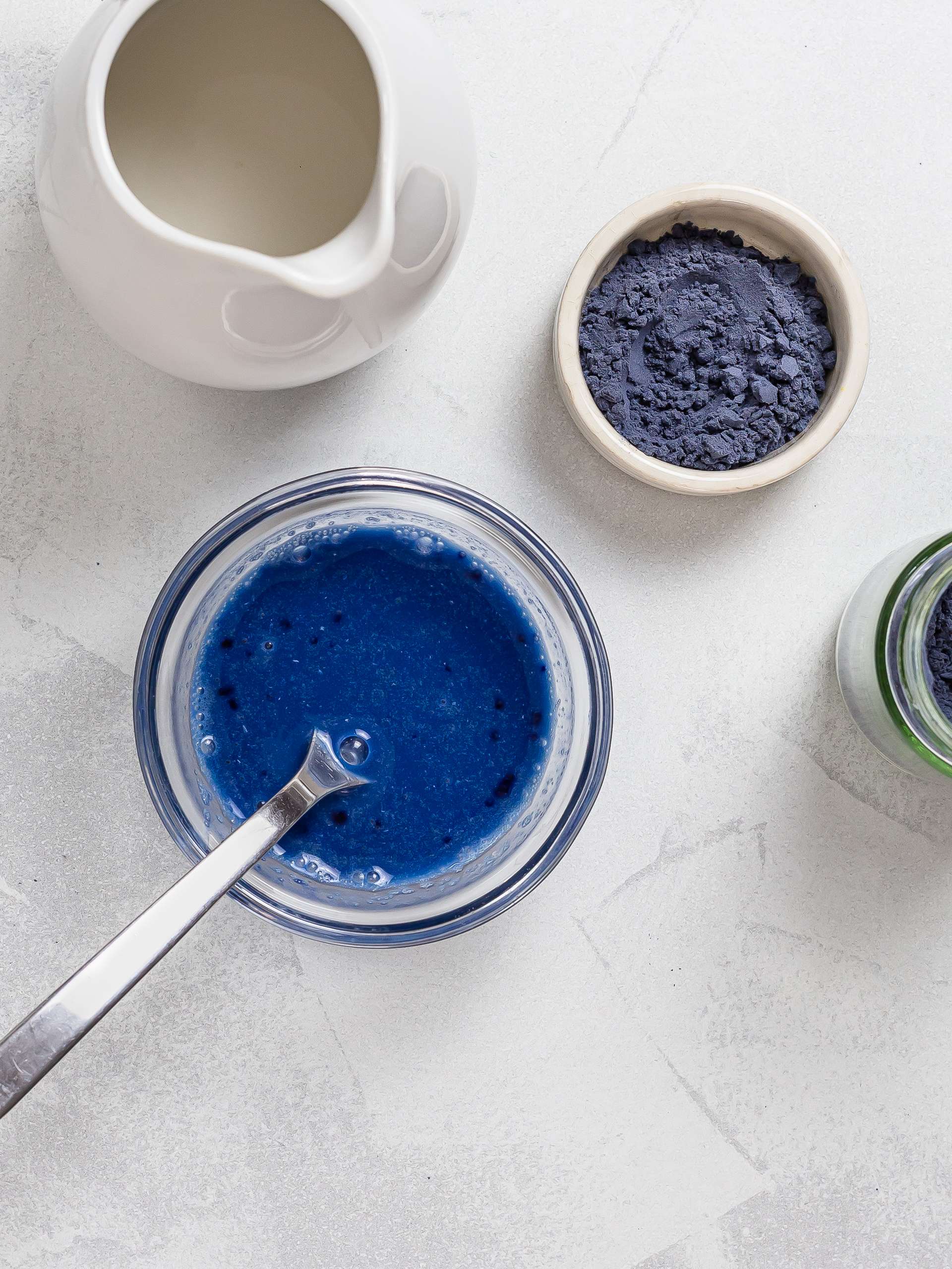 butterfly pea powder mixed with milk