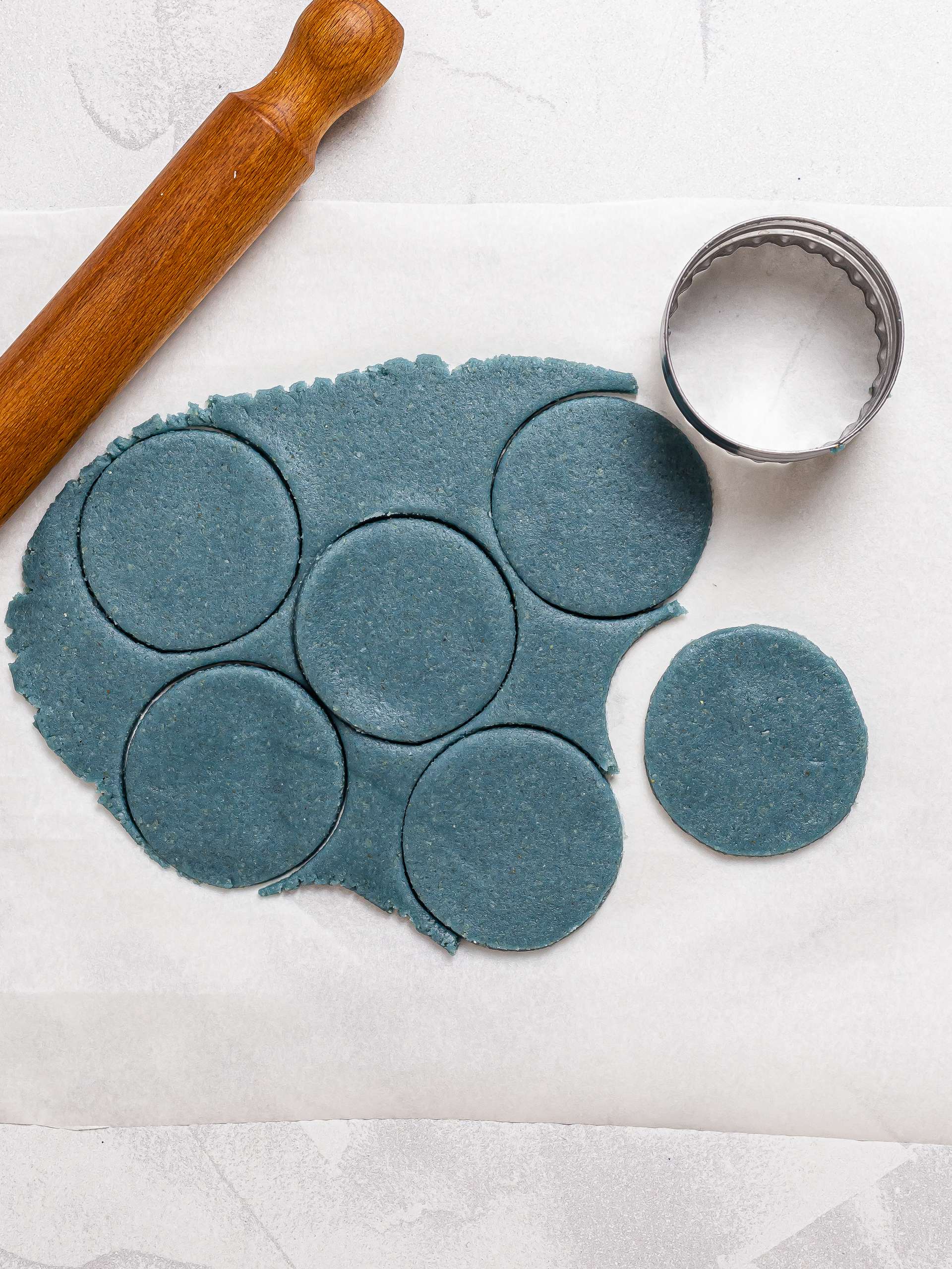 cut out blue cookies