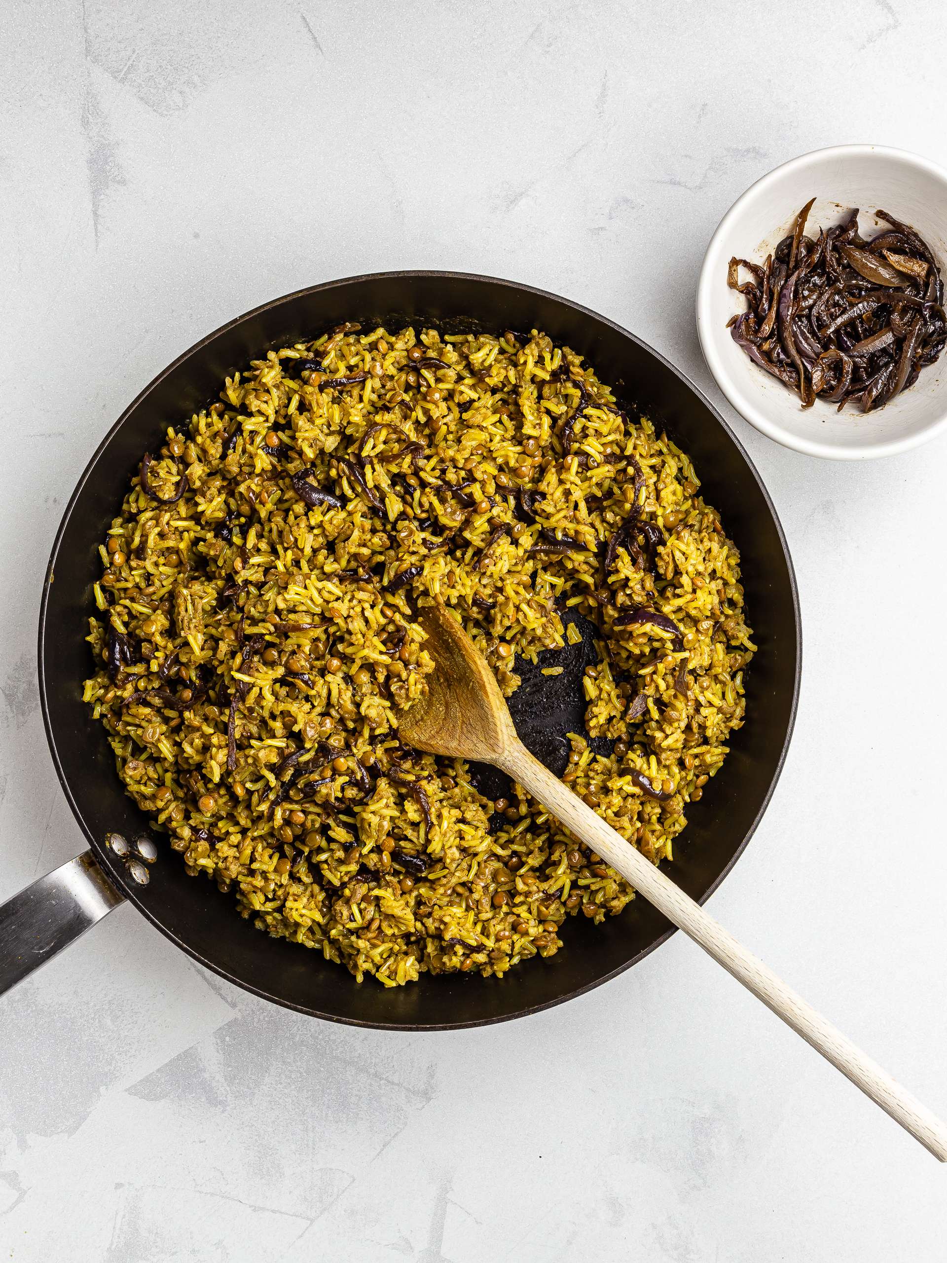 caramelised onions with lentils rice