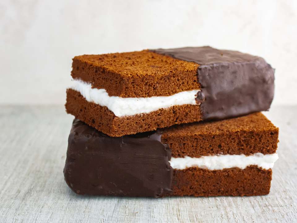 Dairy Free Chocolate Sandwich Cake Bar | Foodaciously