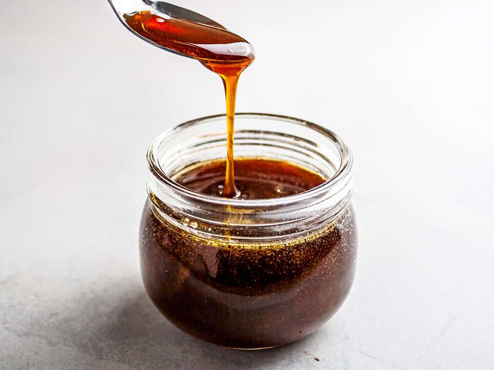 Date Caramel Recipe (with only raw dates) - Foodaciously
