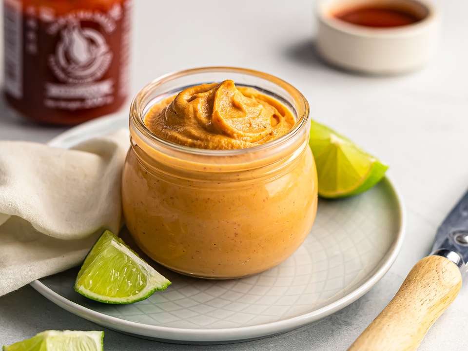 Vegan Sriracha Mayo with Cashews | Foodaciously