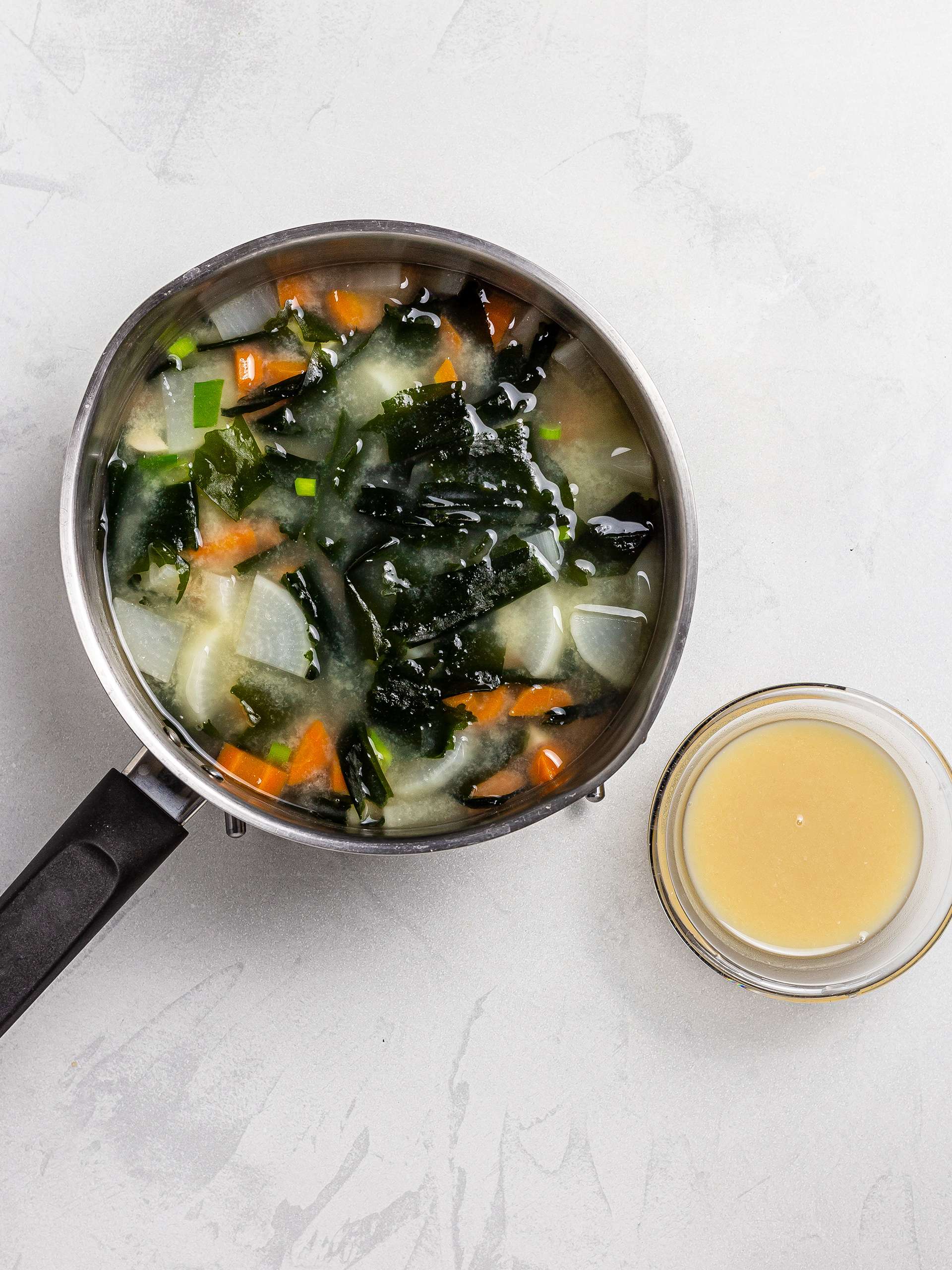 wakame and daikon soup with miso paste