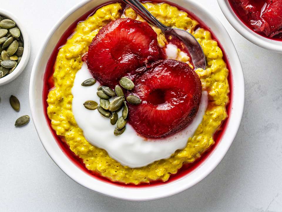 {Vegan, High-Protein} Turmeric Oatmeal | Foodaciously