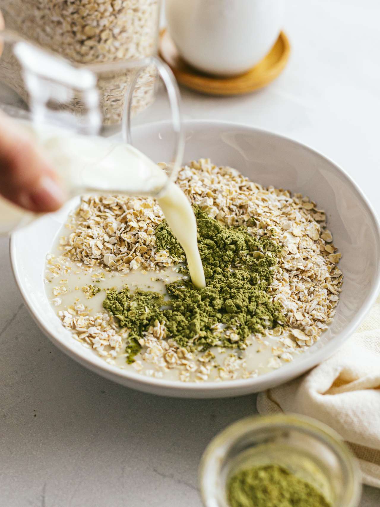 Multiseed Kiwi Matcha Overnight Oats | Foodaciously
