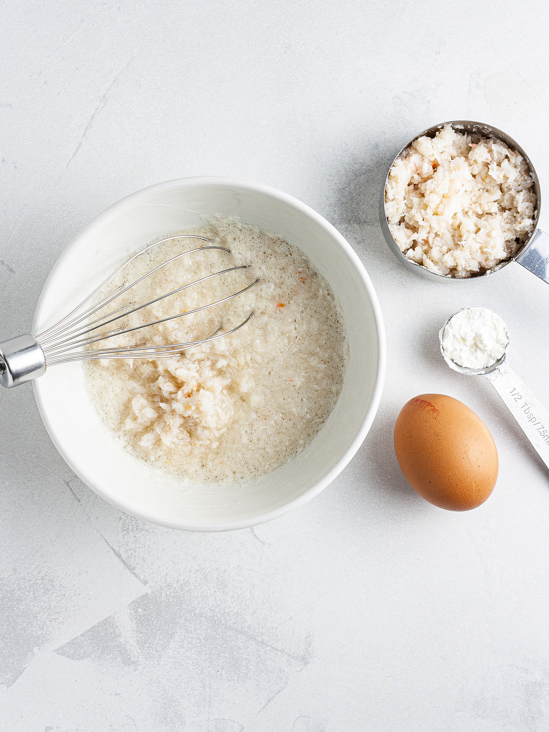 Crab paste with starch and egg whites