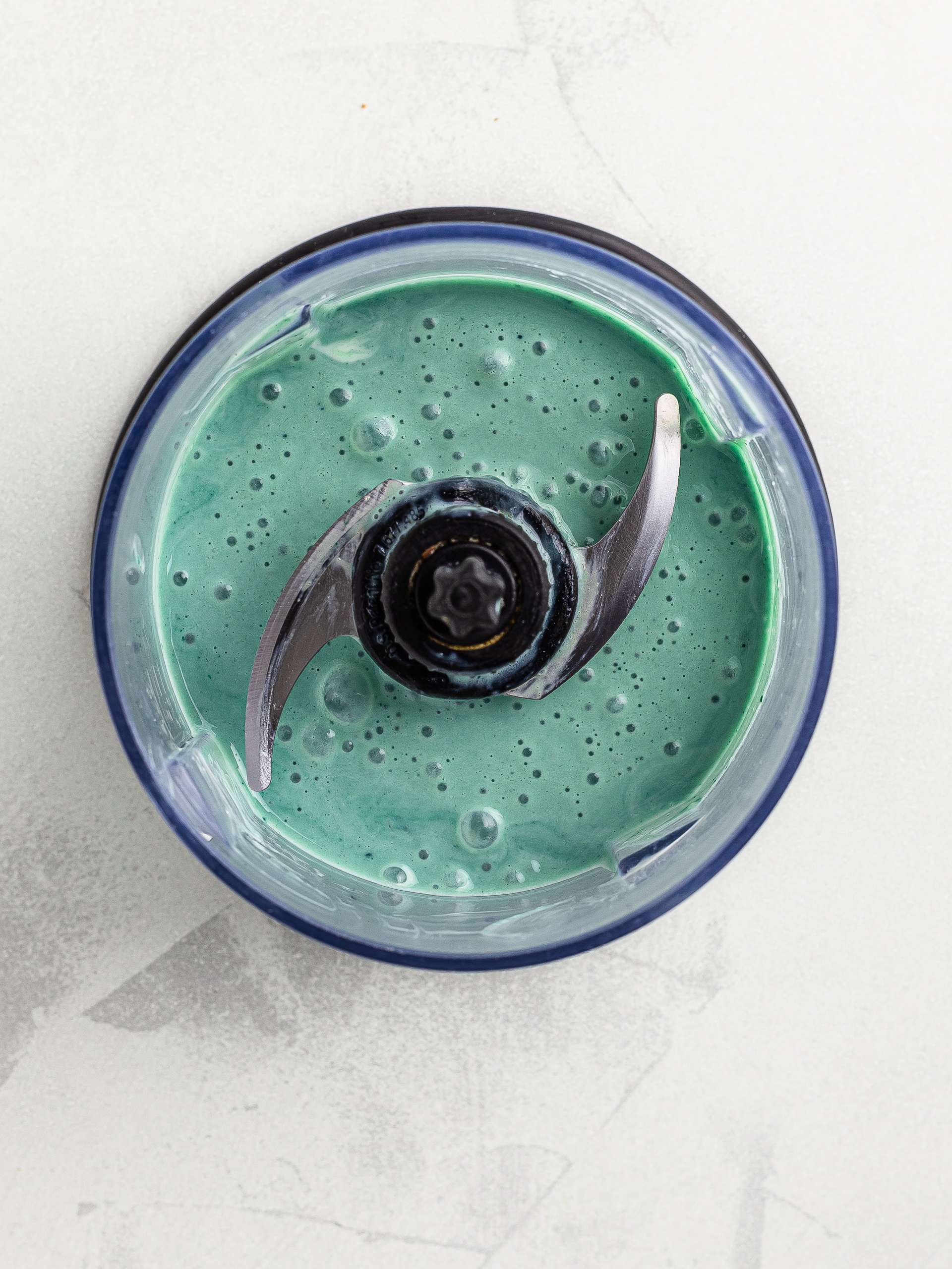 blue spirulina smoothie