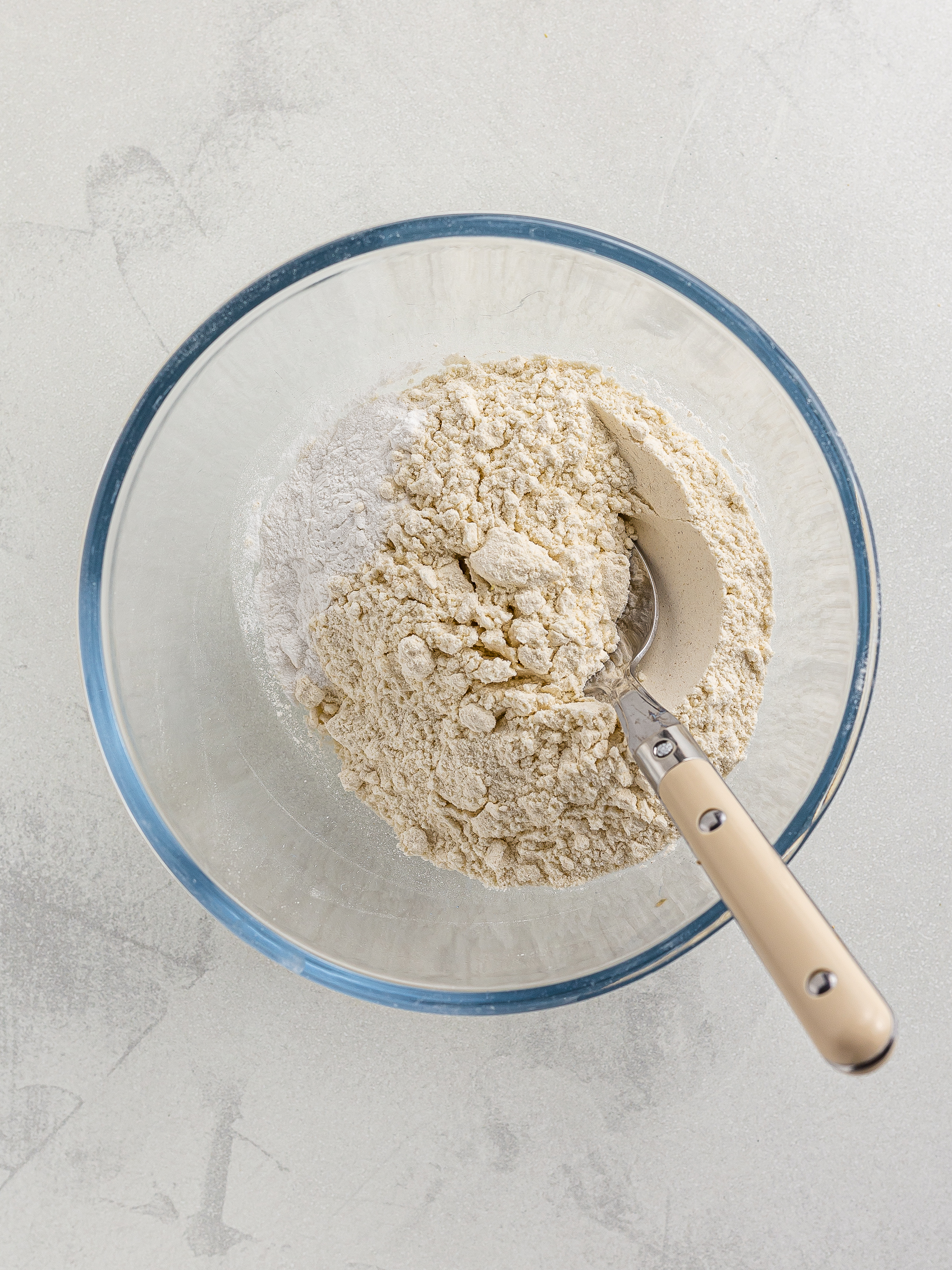 flour with baking powder