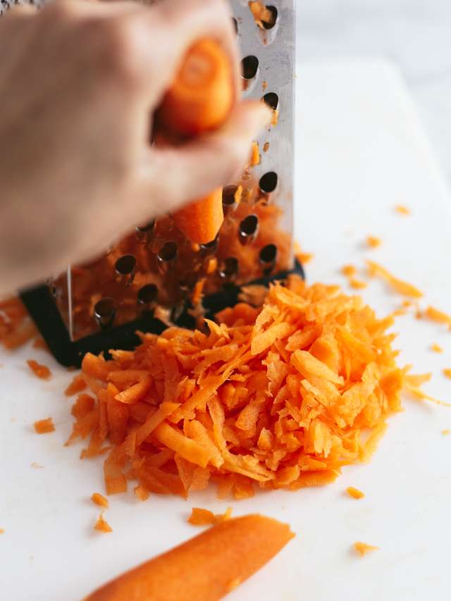 Vegan Oven-Baked Carrot Hash Browns | Foodaciously