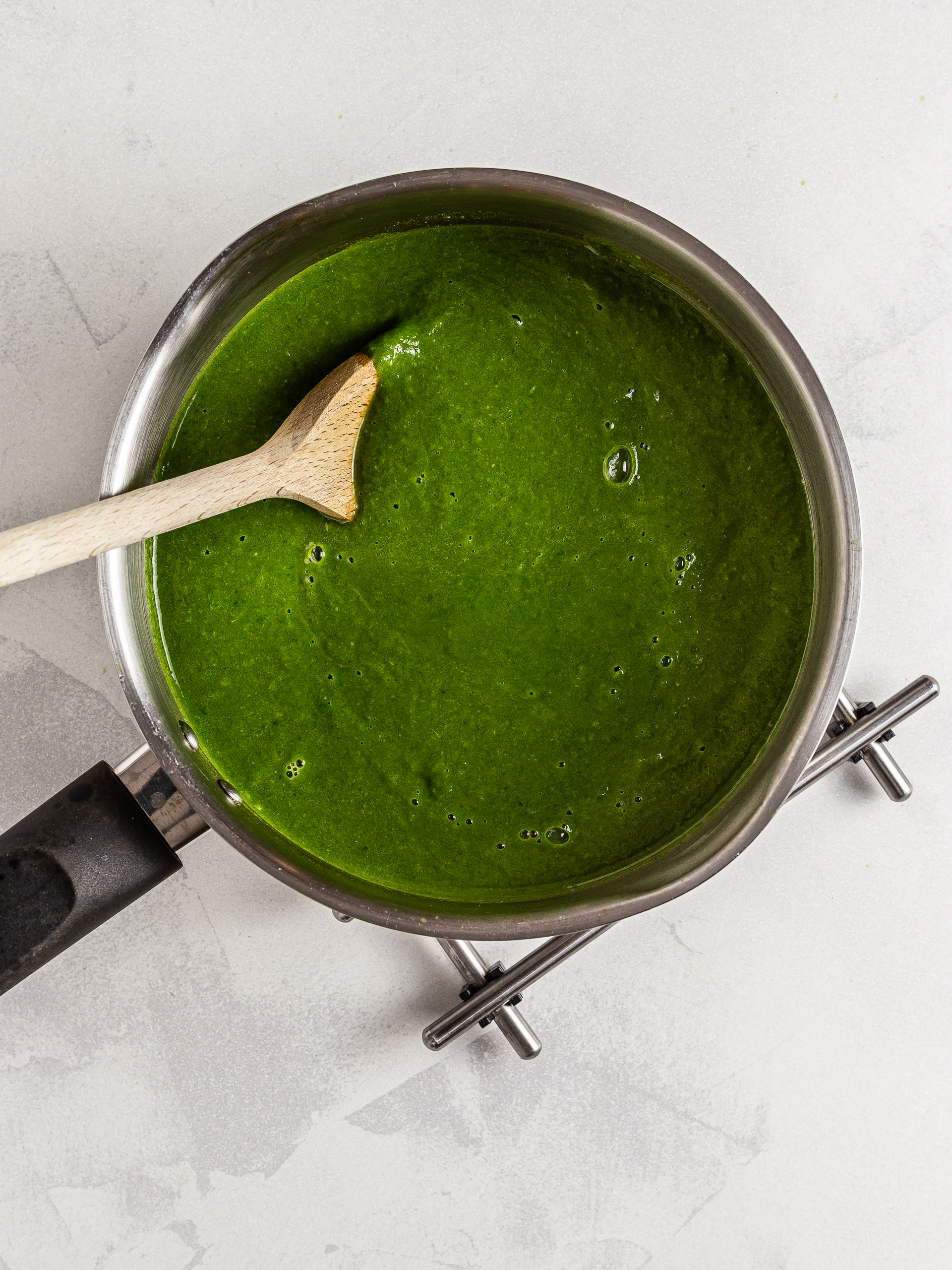 Blended spinach soup