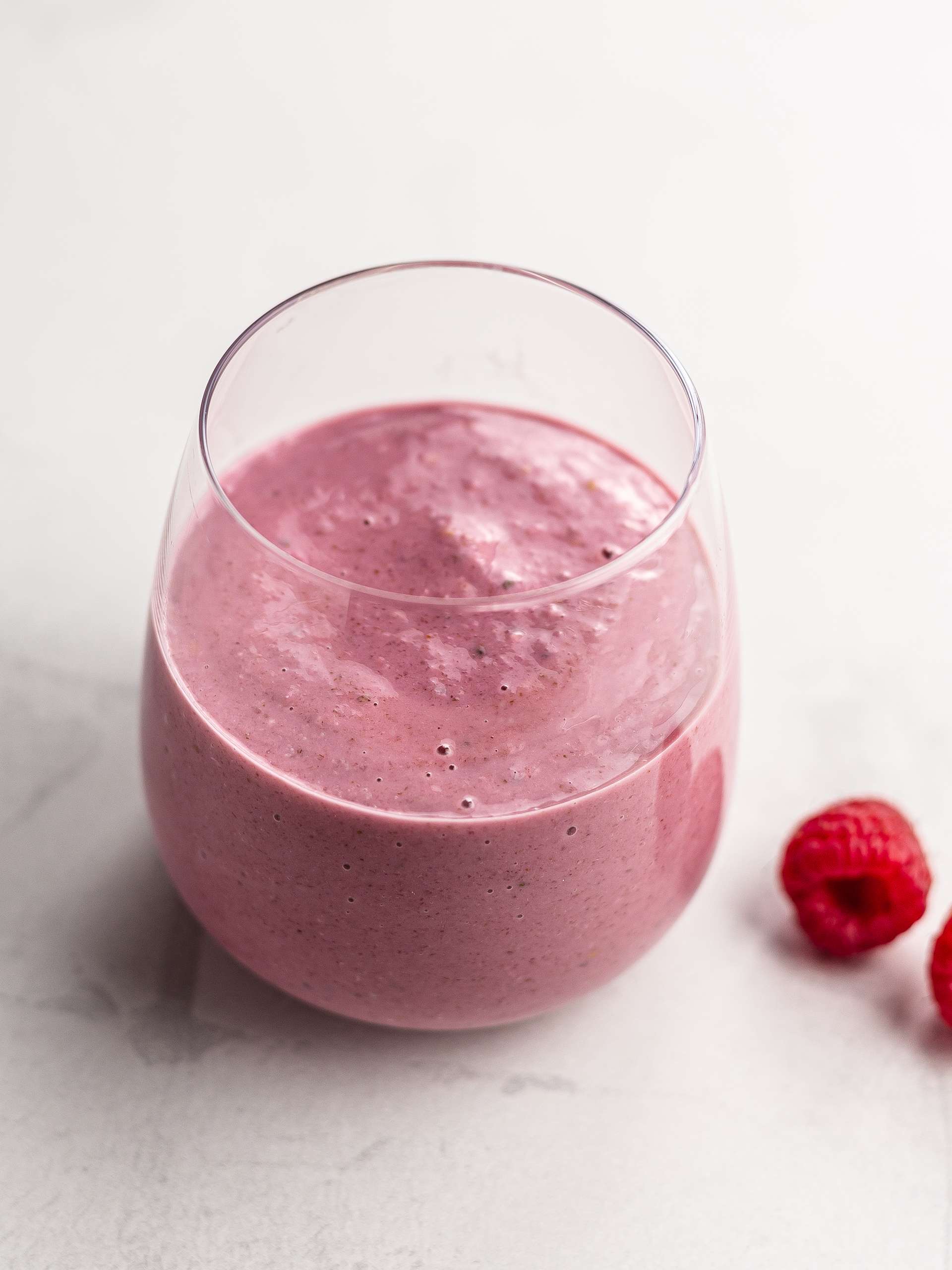 raspberry chia smoothie in a glass