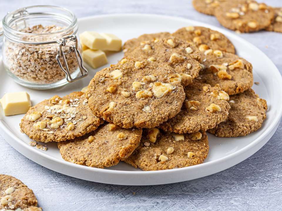 Vegan White Chocolate Chip Cookies Recipe | Foodaciously