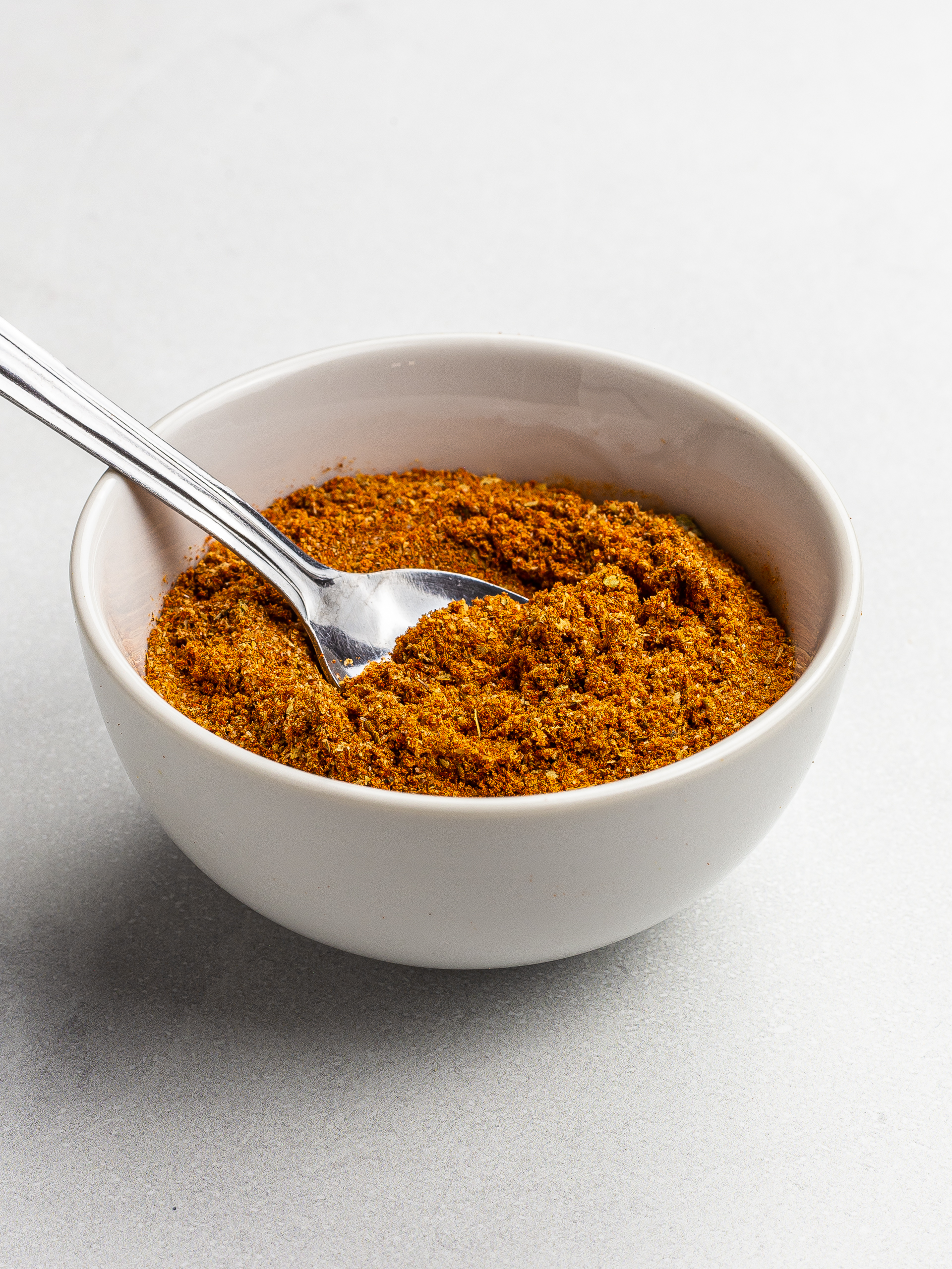 https://cdn.foodaciously.com/static/recipes/9e40c0b8-9d5a-4e4e-a08e-e96fae29245b/step/copycat-red-robin-seasoning-a-in-a-cup-f72a6586d85388c812def4828492852b.jpg