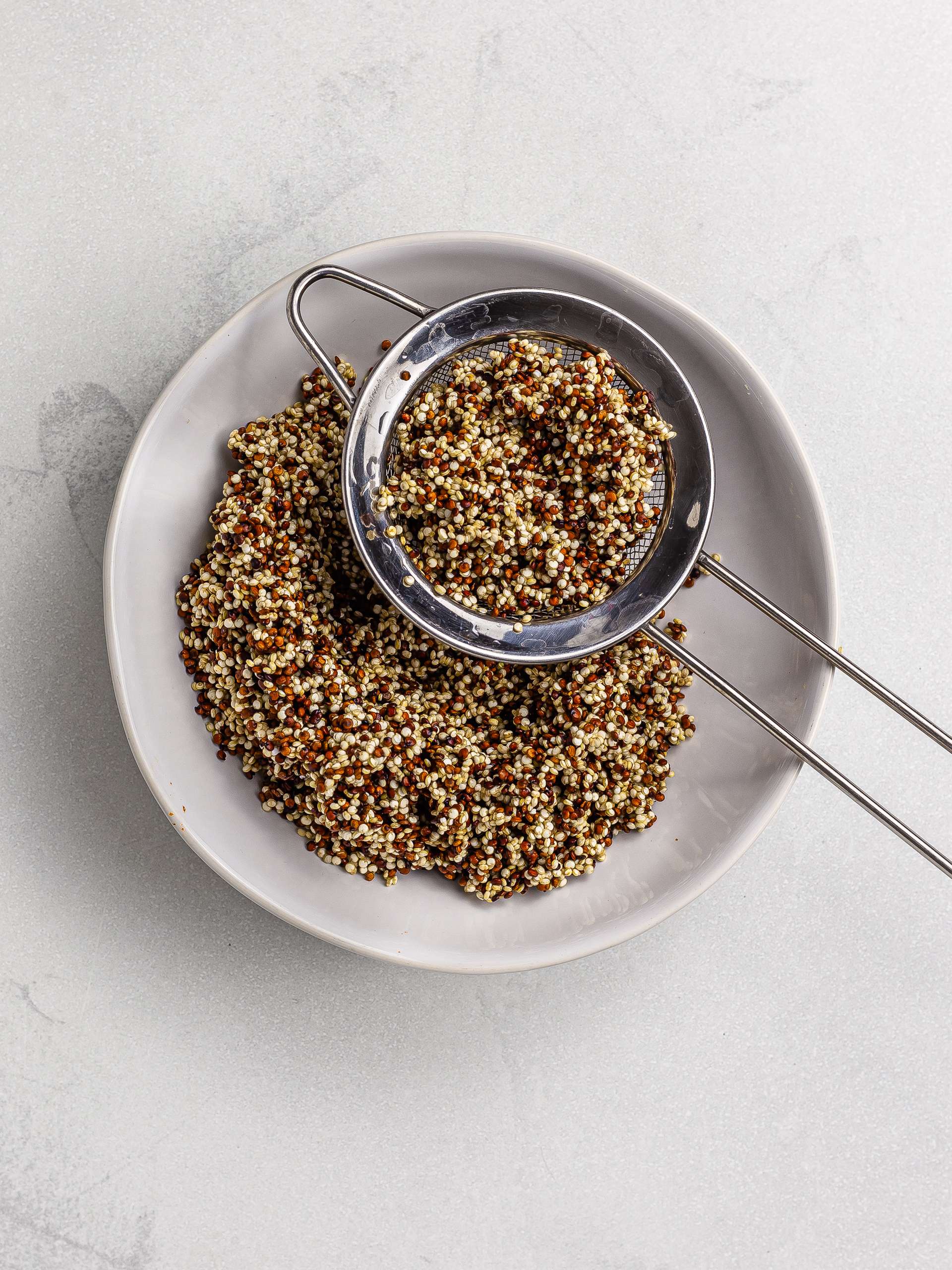 rinsed raw quinoa for raw granola