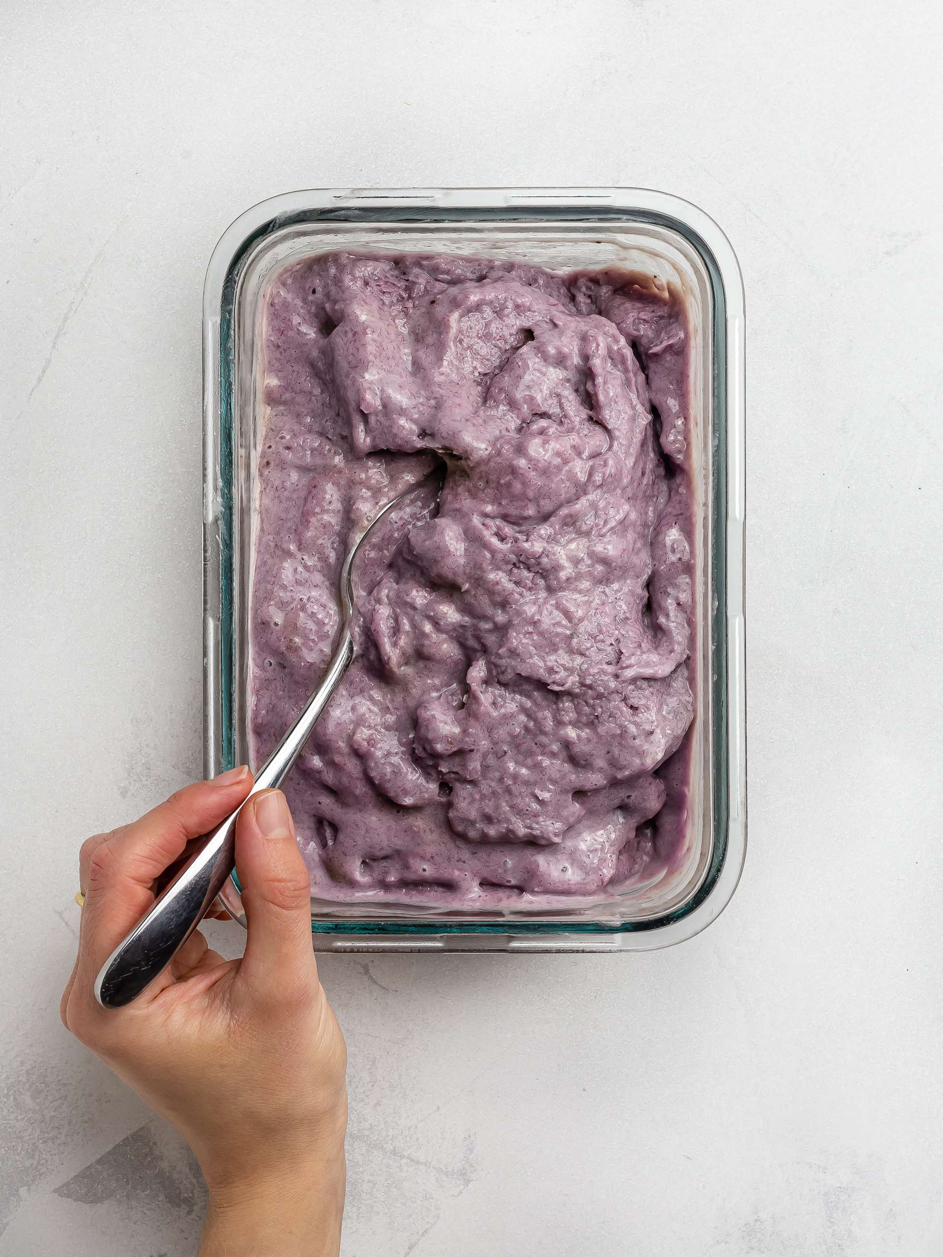 How to make lavender ice cream without a machine