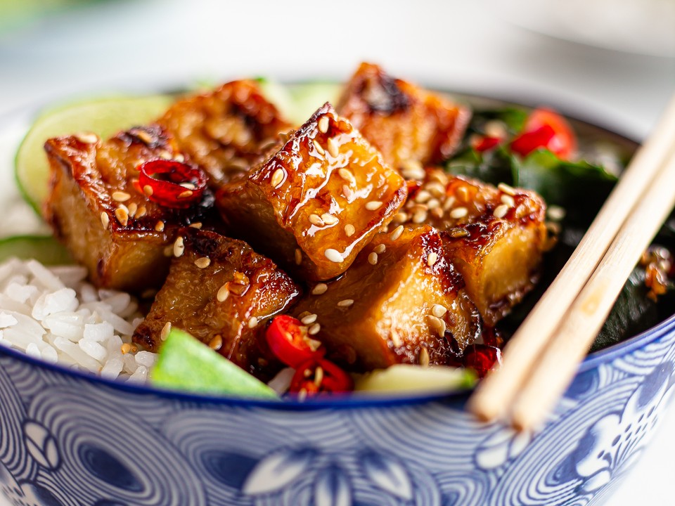 Spicy Honey-Glazed Tofu | Foodaciously