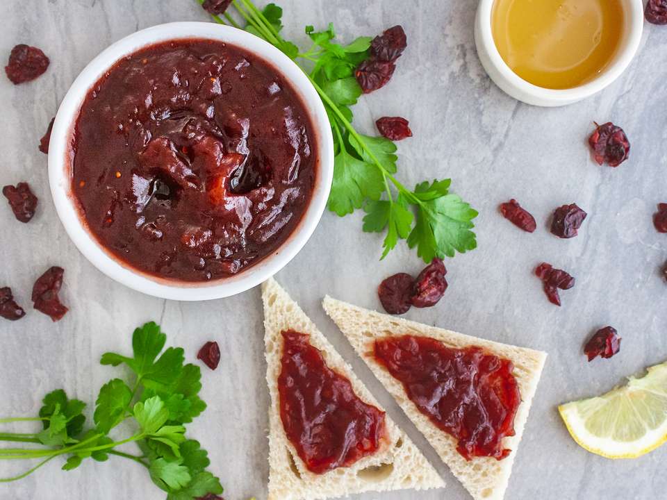 Low Carb Dried Cranberry Sauce Without Sugar 