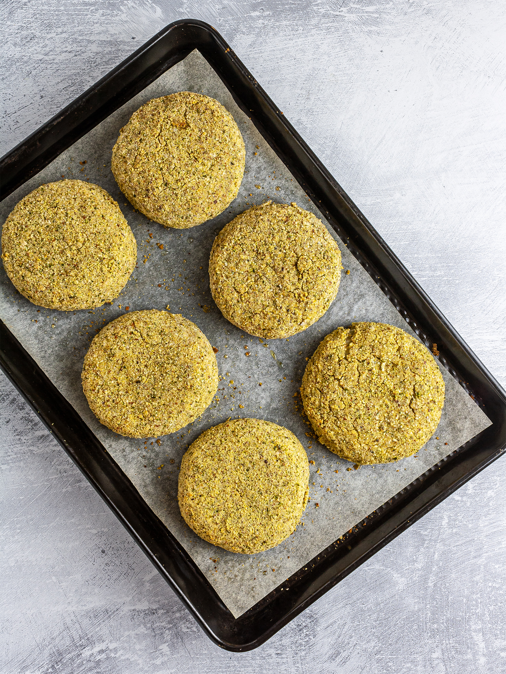 Oven-baked fish cakes