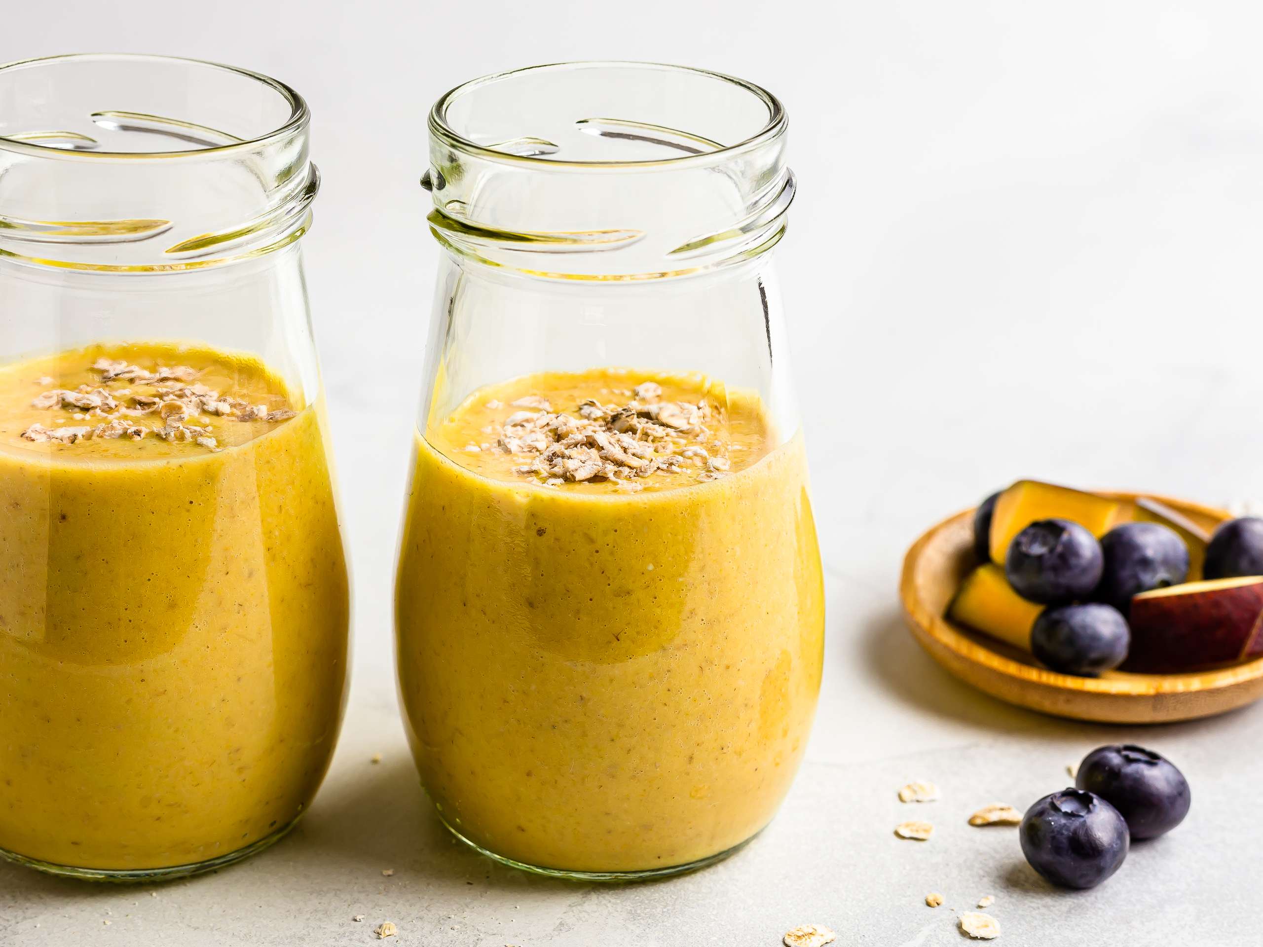 Mango Oat Smoothie (Vegan, High-Protein)