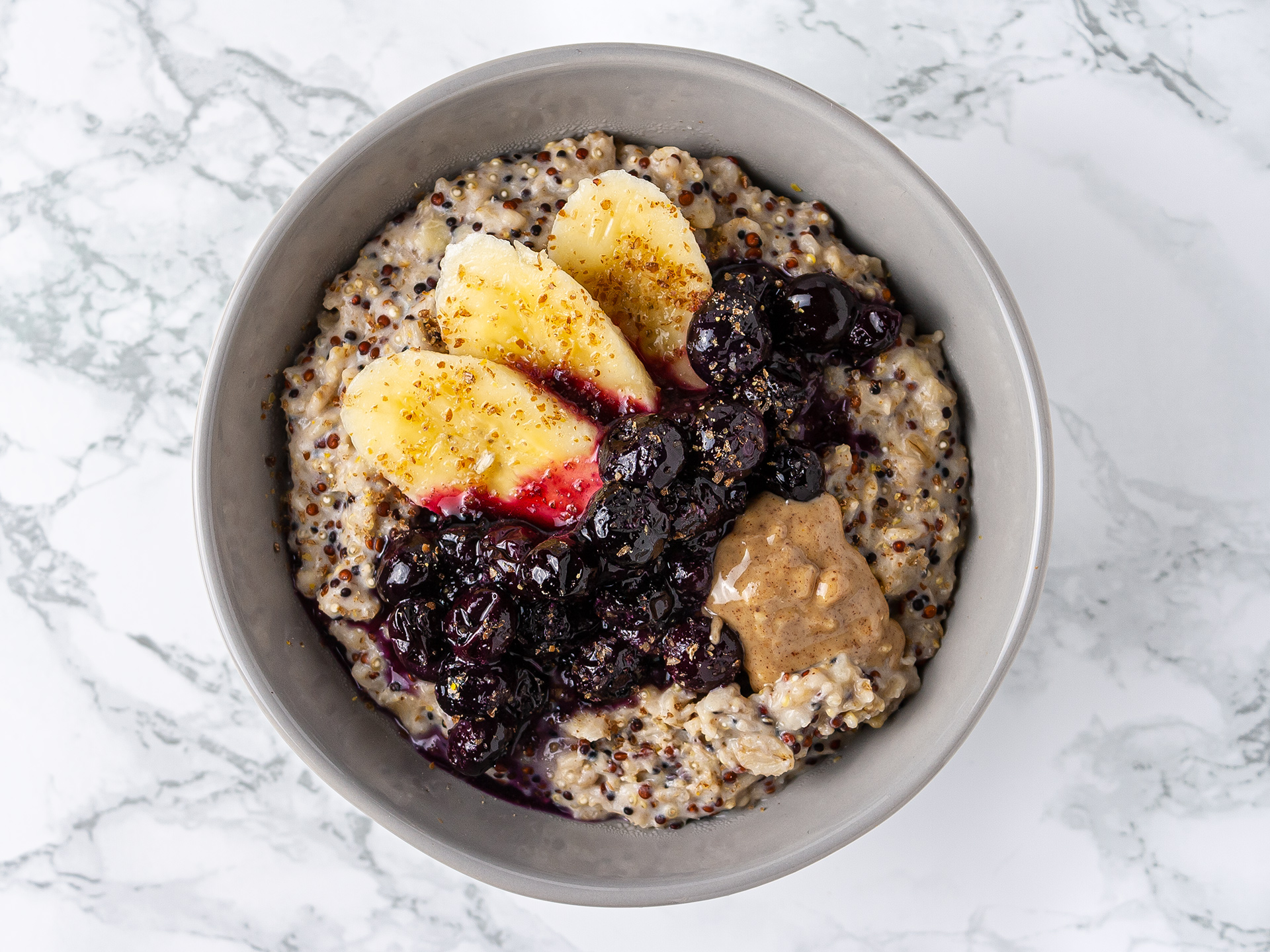 peanut porridge with blueberries