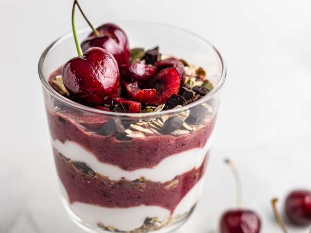 Cherry Parfait with Chocolate Muesli | Foodaciously