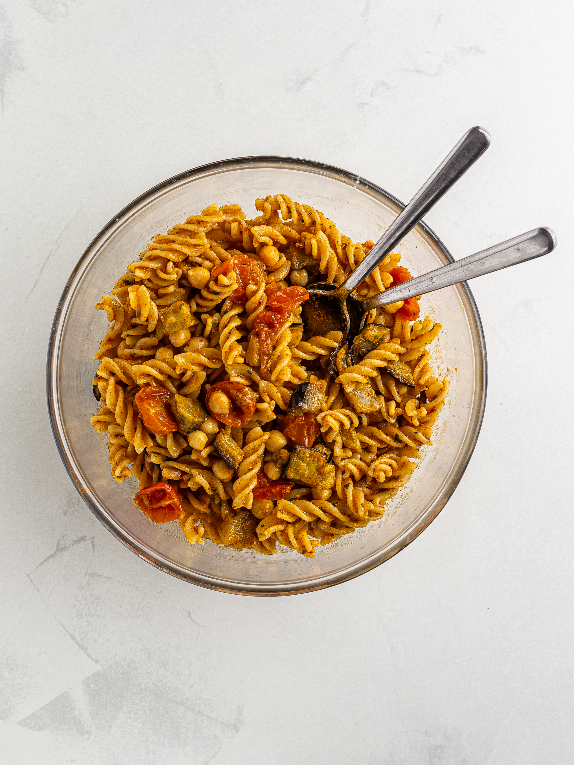 harissa pasta salad with chickpeas and aubergines