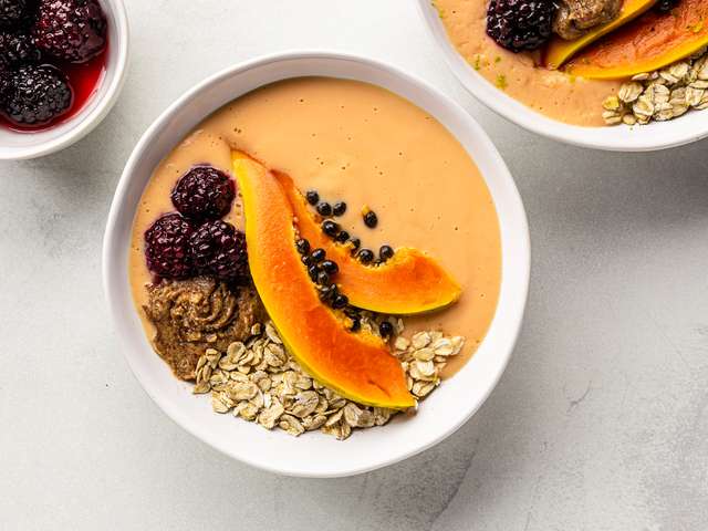 Papaya Smoothie Bowl Recipe | Foodaciously