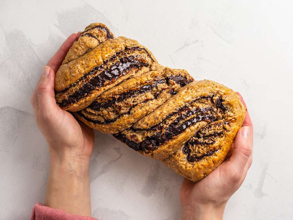 Vegan Krantz Cake (Babka) Recipe | Foodaciously