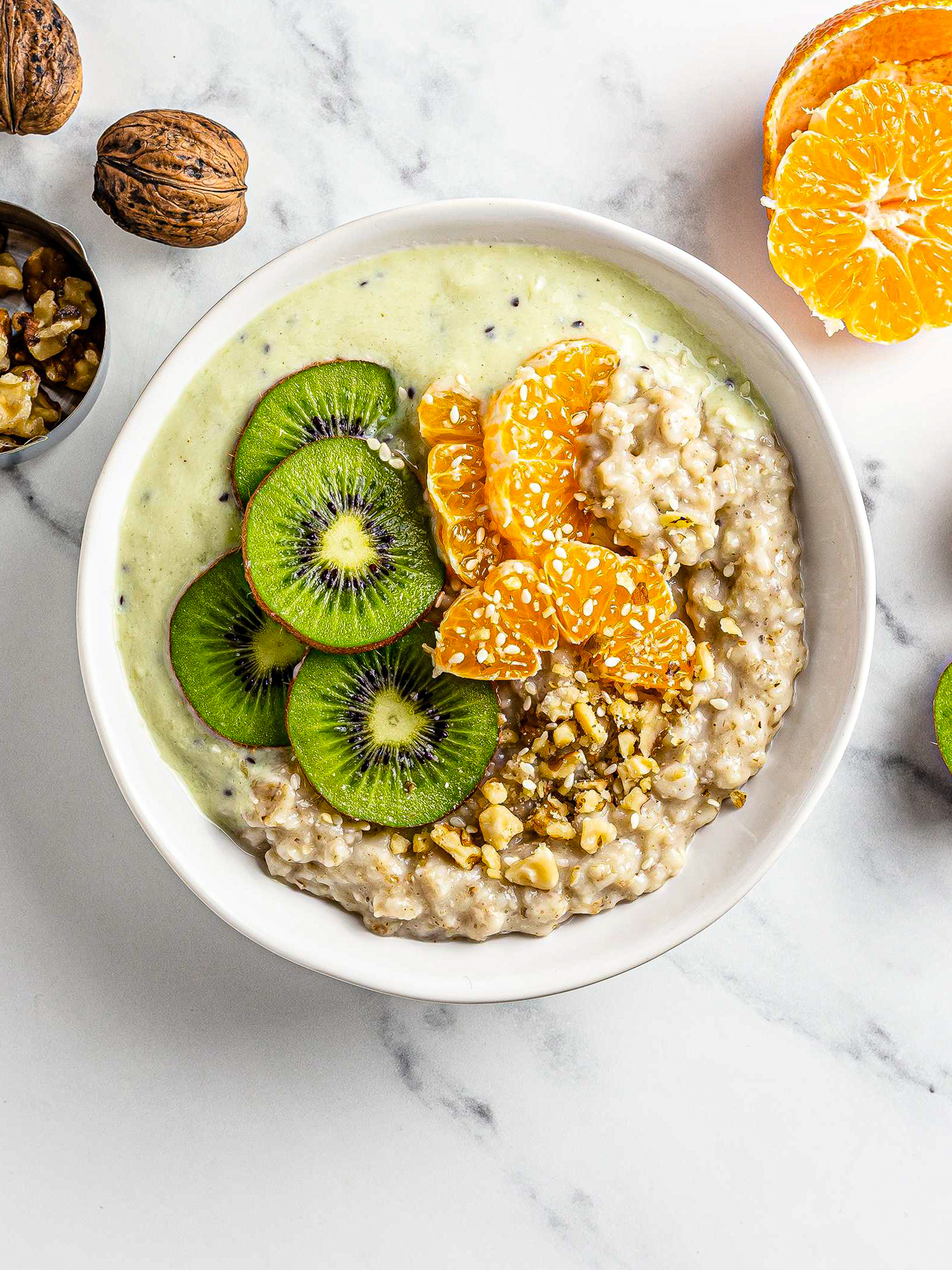 The Best Oatmeal Toppings for Weight Loss