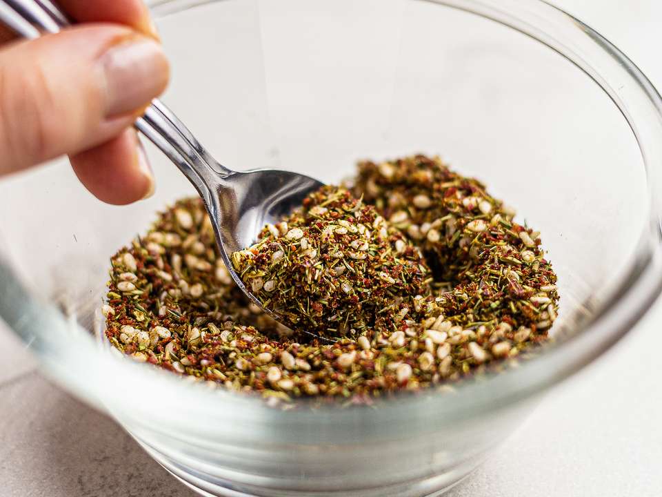 Top 5 Spices for Weight Loss | Foodaciously