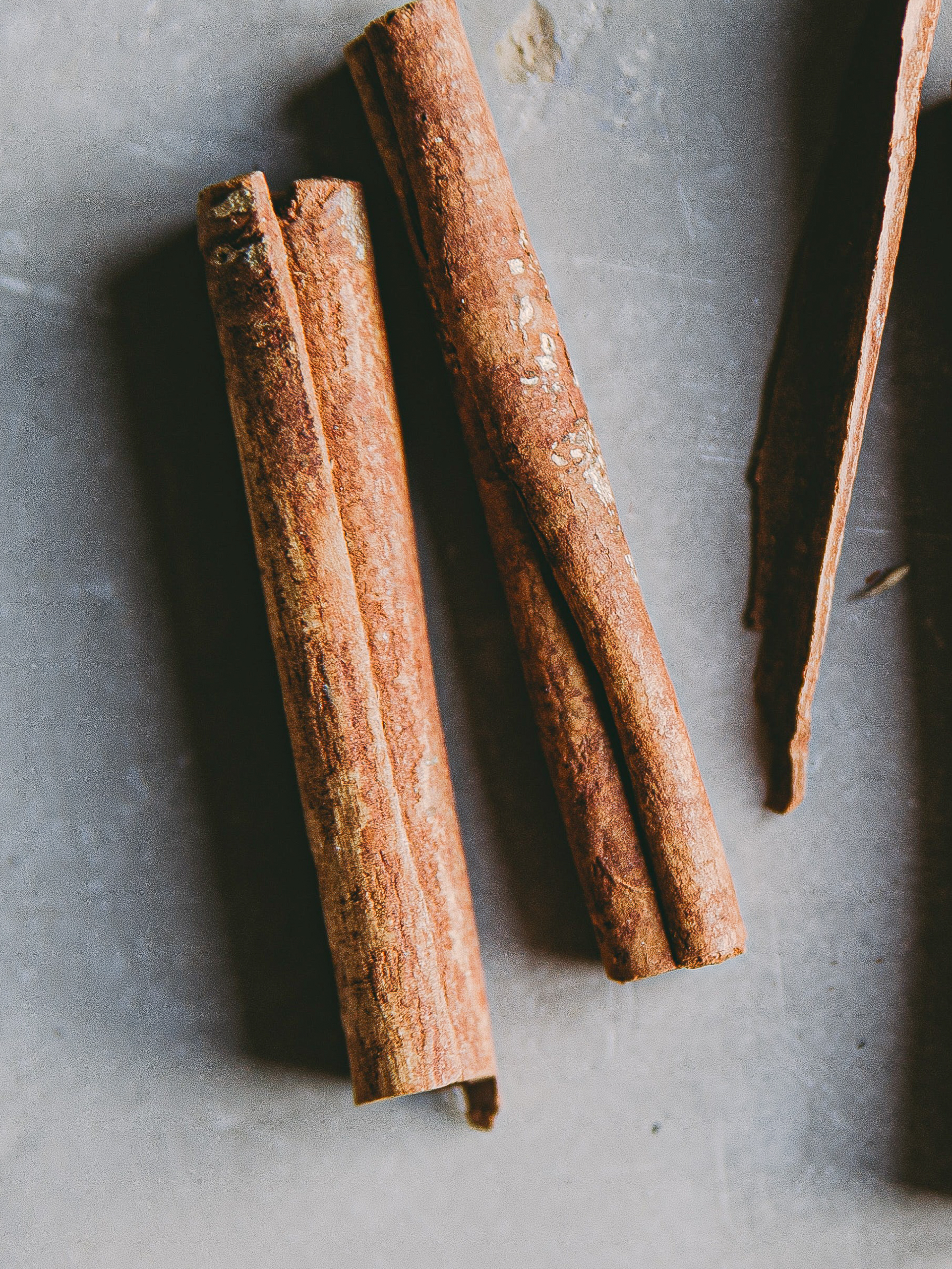 3 Ways Cinnamon Helps Lower Blood Sugar