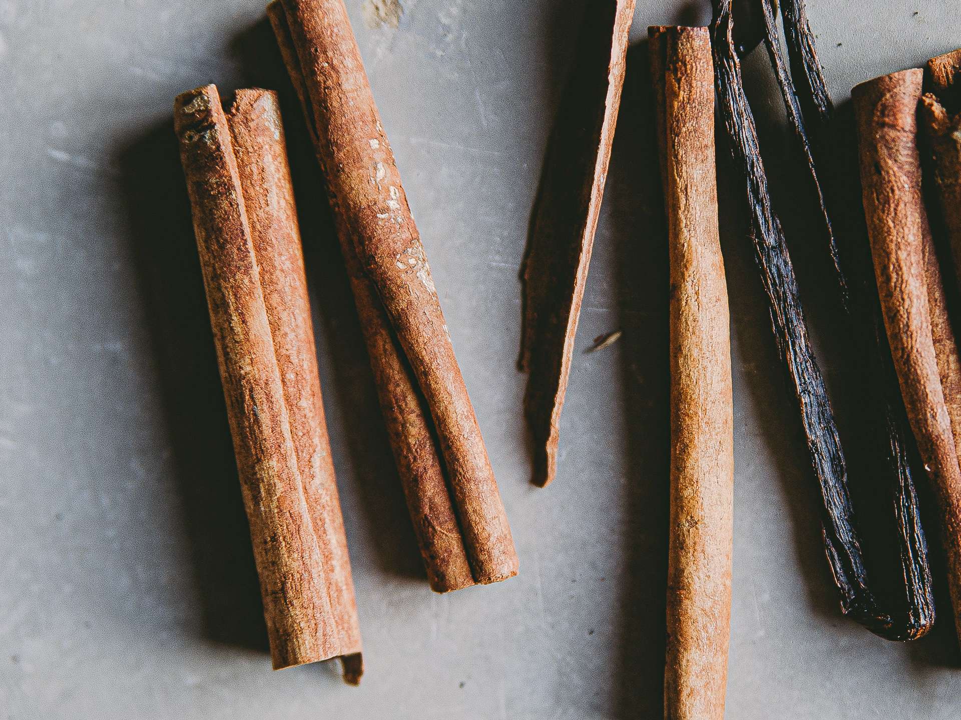 3 Ways Cinnamon Helps Lower Blood Sugar Foodaciously