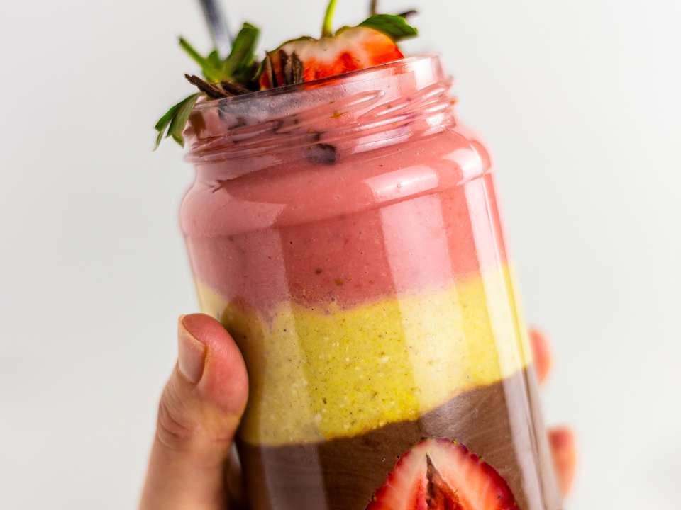 7 EnergyBoosting Smoothies Foodaciously