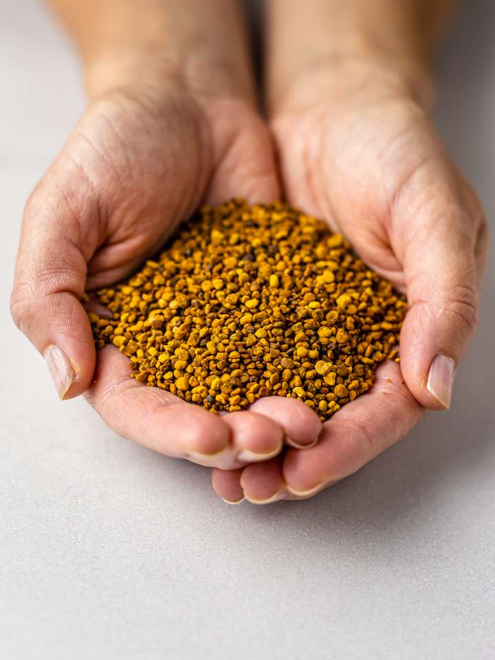 How to Take Bee Pollen for Weight Loss